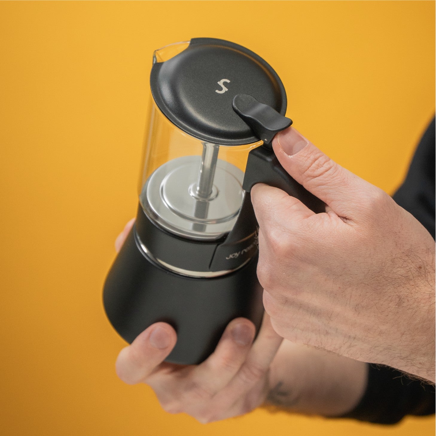 Barisieur 2.0 - Coffee & Tea Brewing Alarm Clock by Barisieur Ltd. —  Kickstarter